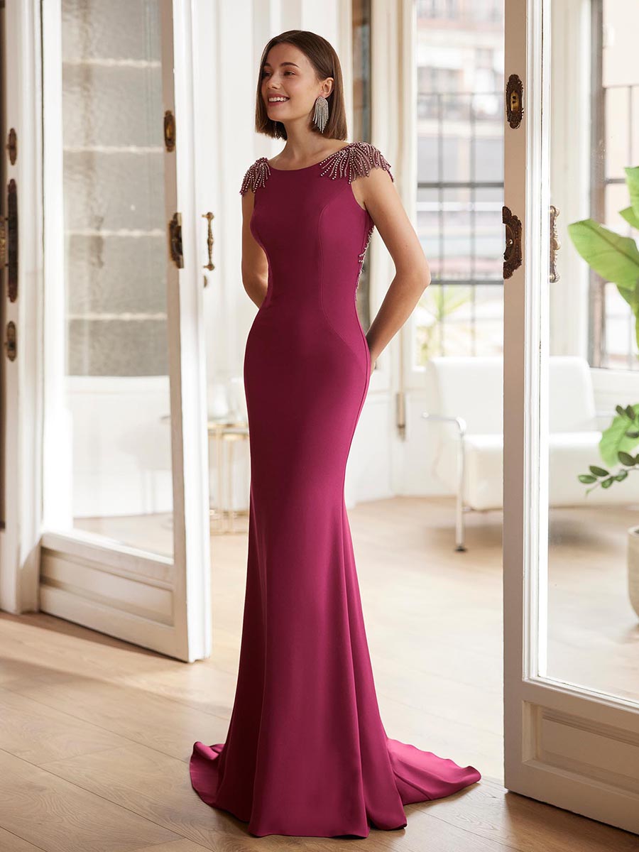 Round Sleeveless Beaded Open Back Mermaid Mother of the Bride Dress