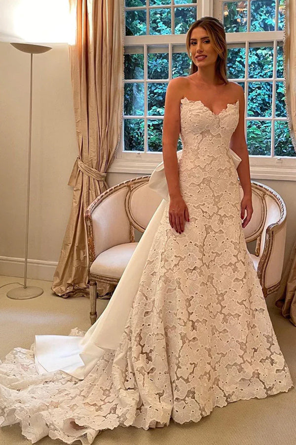 Floral Lace Strapless A Line Boho Ivory Wedding Dress with Satin Bowtie WD634-Pgmdress