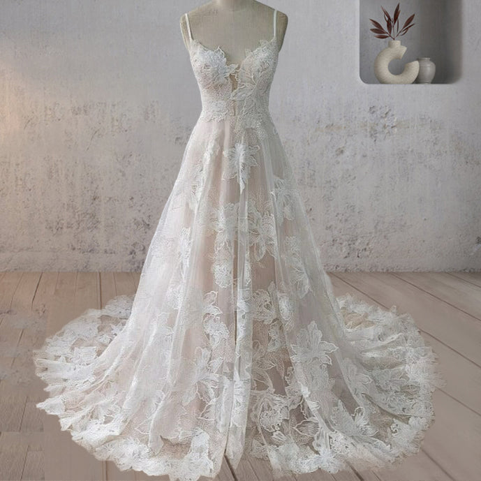 Boho White A-Line Lace Appliques Wedding Dress